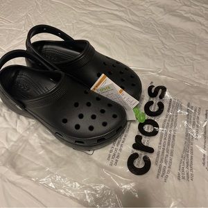 Womens platform crocs size 10